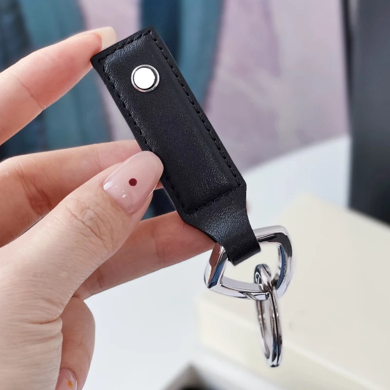 YAMALANG Luxury MB Keychain Black Double Ring With White Stars High Quality Gifts For Men
YAMALANG Luxury MB Keychain Black Double Ring With White Stars High Quality Gifts For Men