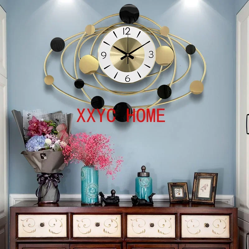Креативные металлические настенные часы, художественные декоративные часы, домашние современные минималистичные бесшумные кварцевые часы, Роскошные Настенные часы с подвеской для спальни
Креативные металлические настенные часы, художественные декоративные часы, домашние современные минималистичные бесшумные кварцевые часы, Роскошные Настенные часы с подвеской для спальни