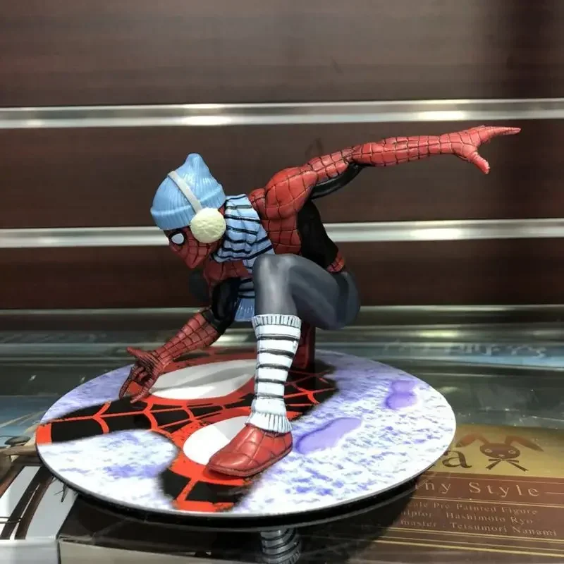 Новинка, высокое качество, популярный магазин игрушек Marvel, ручная работа, Лига авантта, герой, возврат, Человек-паук, зимняя одежда, Питер Паркер, модель игрушек
Новинка, высокое качество, популярный магазин игрушек Marvel, ручная работа, Лига авантта, герой, возврат, Человек-паук, зимняя одежда, Питер Паркер, модель игрушек