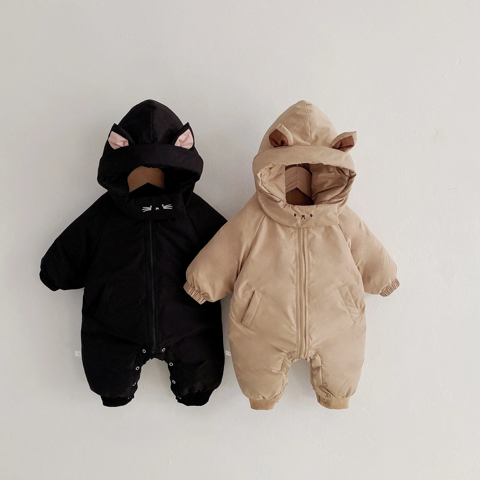 Winter Warm Climbing Clothes Thickened and Plushed Baby Cotton Coat Baby Bodysuit Baby Baby Clothes Boy Baby Girl
Winter Warm Climbing Clothes Thickened and Plushed Baby Cotton Coat Baby Bodysuit Baby Baby Clothes Boy Baby Girl