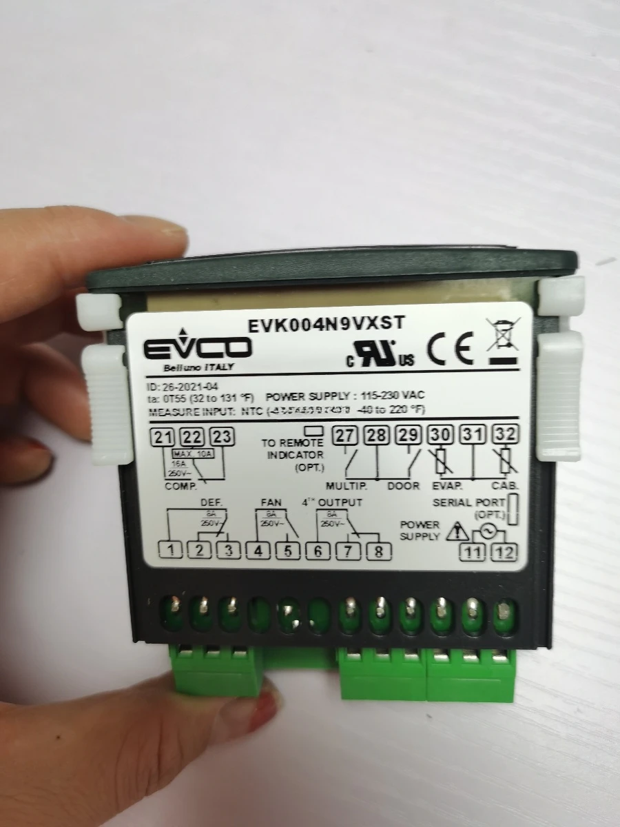 Italy EVCO American control four-output thermostat EVK004N9VXST/FK214/FK217/EVK214N3
Italy EVCO American control four-output thermostat EVK004N9VXST/FK214/FK217/EVK214N3