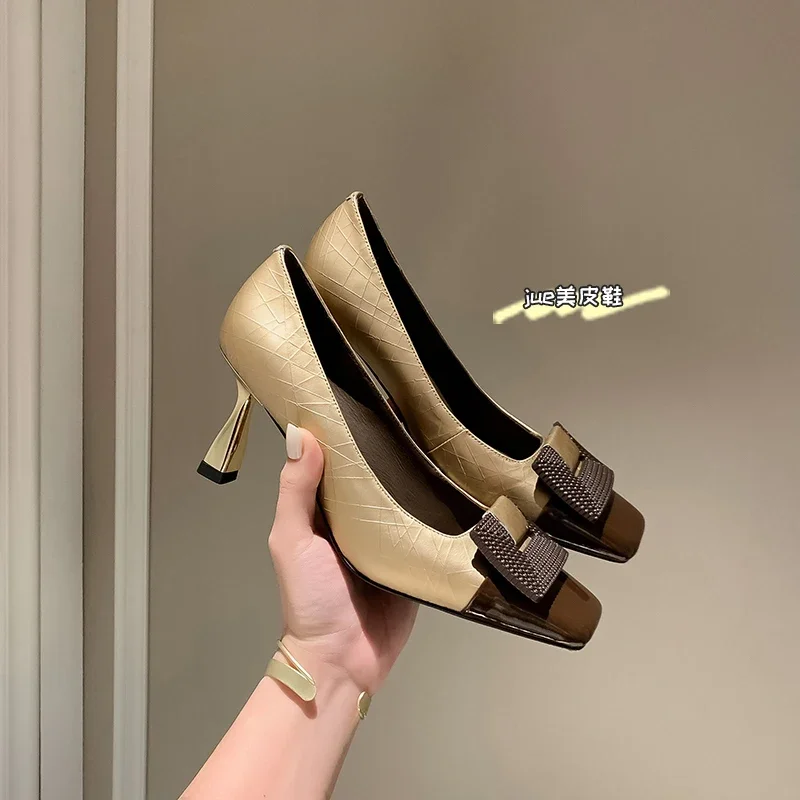 2024 new spring women pumps natural leather shoes 22-24.5cm cowhide+sheepskin suqre toe Square buckle high heel women shoes 
2024 new spring women pumps natural leather shoes 22-24.5cm cowhide+sheepskin suqre toe Square buckle high heel women shoes