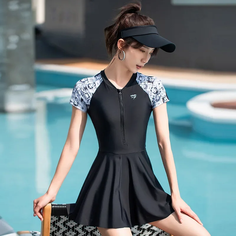 

Korean Ins Student Swimming Pool Blouse Swimsuit Women's Summer Conservative 2023 New One Piece Set Shows Thin Belly Covering