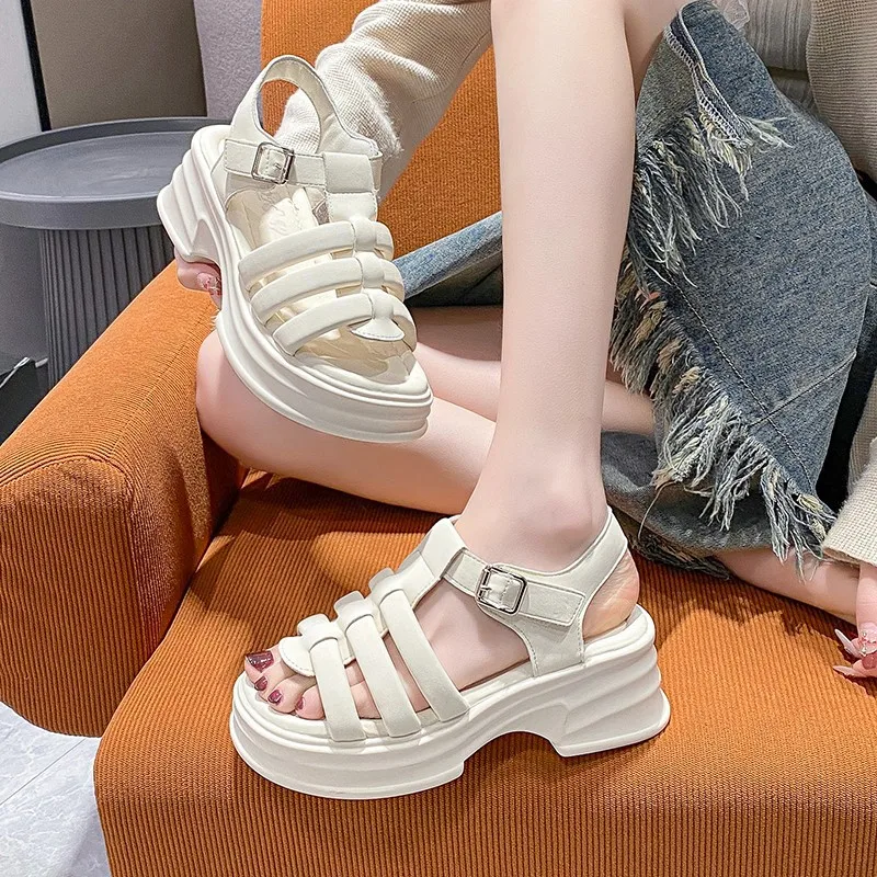 

Sandals women's new Korean version of thick-soled braided sandals one line buckle fairy wind Roman shoes
