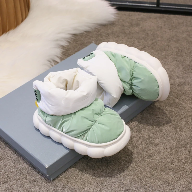 Boy's Girl's Winter Warm Fur Lining Non-Slip Leather Snow Shoes Ankle Flat Waterproof Outdoor Durable Plush Snow Boots for Kids
Boy's Girl's Winter Warm Fur Lining Non-Slip Leather Snow Shoes Ankle Flat Waterproof Outdoor Durable Plush Snow Boots for Kids