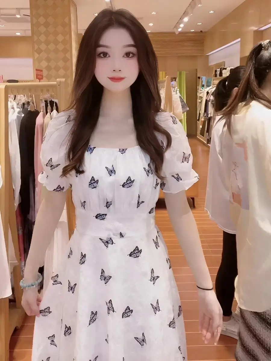 French Style Temperament Butterfly Square Collar Short Sleeve Dress Female Summer New Design Sense Niche Waist Slimming Long
French Style Temperament Butterfly Square Collar Short Sleeve Dress Female Summer New Design Sense Niche Waist Slimming Long