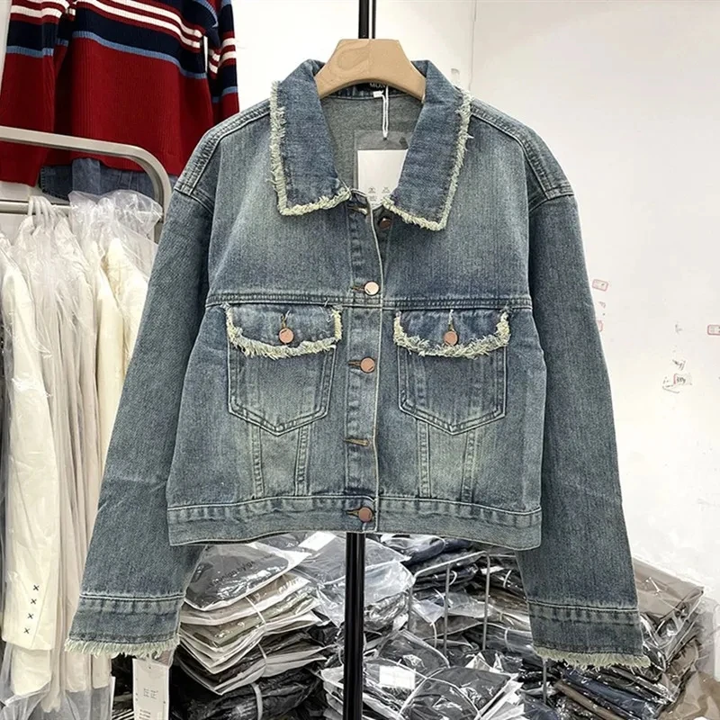 Retro Women Denim Jacket Lapel Single Breasted Raw Edge Short Coat 2023 Spring Autumn Long Sleeve Loose Casual Jean Outerwear
Retro Women Denim Jacket Lapel Single Breasted Raw Edge Short Coat 2023 Spring Autumn Long Sleeve Loose Casual Jean Outerwear