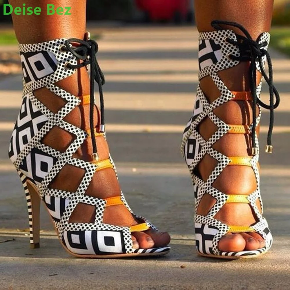 

Printed Mixed Colors Peep Toe Sandals Ankle Strap Simple Design Thin High Heel Black And White Classics Fashion Women Shoes