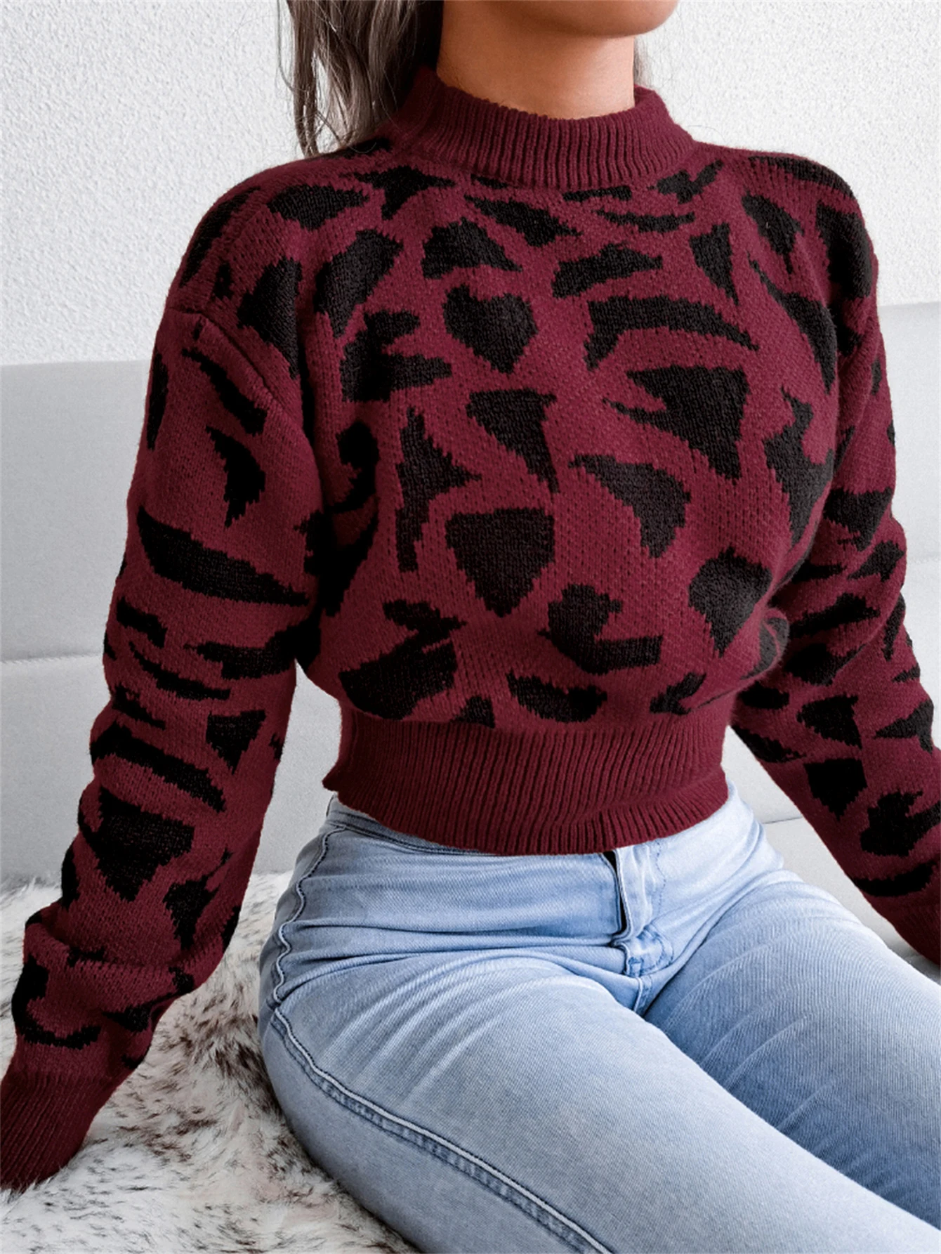 Autumn Winter Round Neck Fashion Leopard Pattern Waist Collection Short Knitted Pullover For Women Sweater Long Sleeve Top Autumn Winter Round Neck Fashion Leopard Pattern Waist Collection Short Knitted Pullover For Women Sweater Long Sleeve Top
