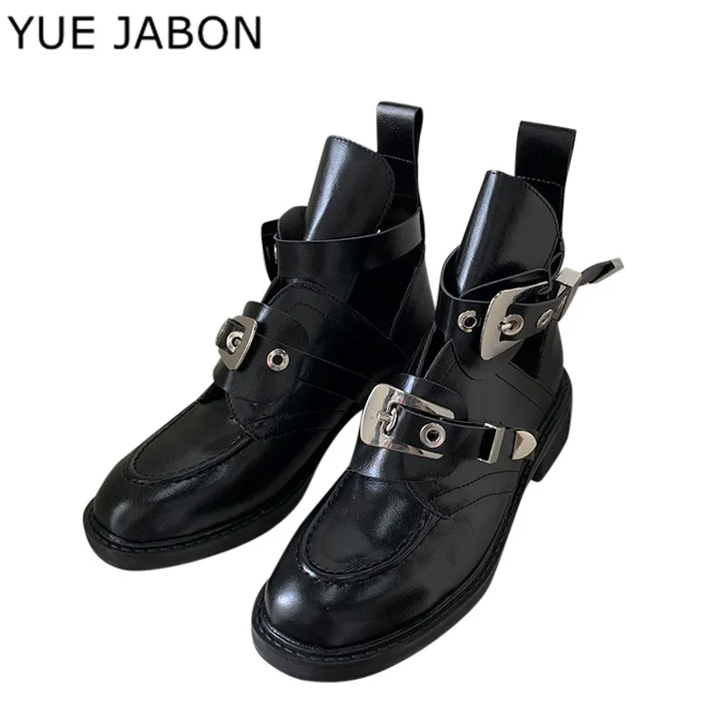 Hot cut-out leather ankle boots gold-tone metal hardware boot punk shoes classic Biker boots round toe women motorcycle boots
Hot cut-out leather ankle boots gold-tone metal hardware boot punk shoes classic Biker boots round toe women motorcycle boots