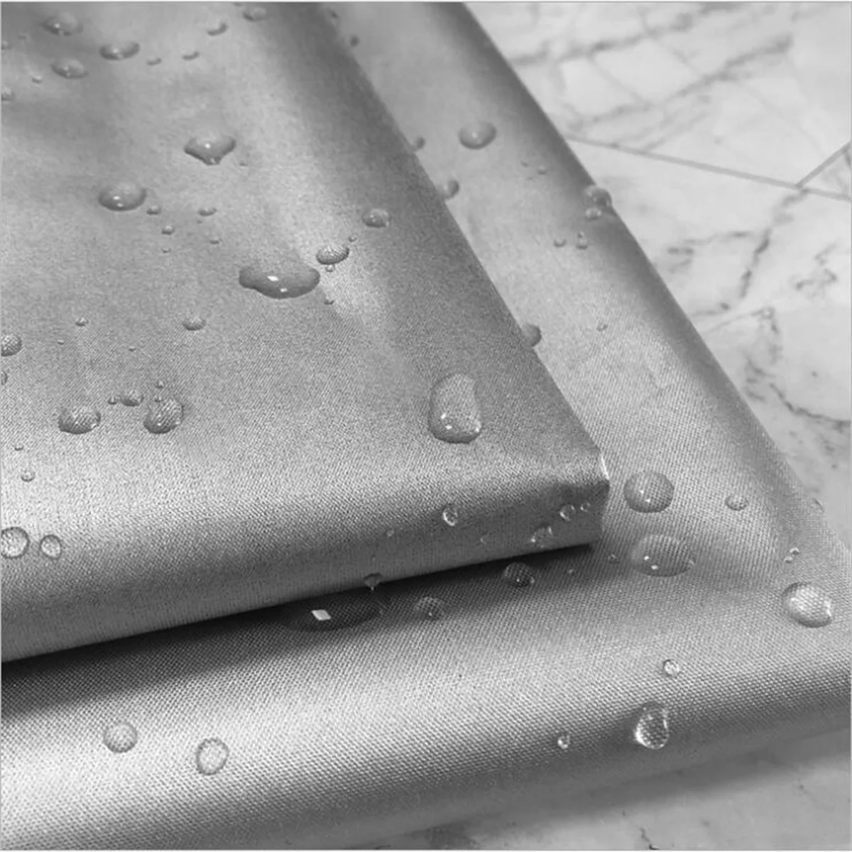 Oxford waterproof fabric double-sided silver can be use curtain sunshade tent car cover
Oxford waterproof fabric double-sided silver can be use curtain sunshade tent car cover