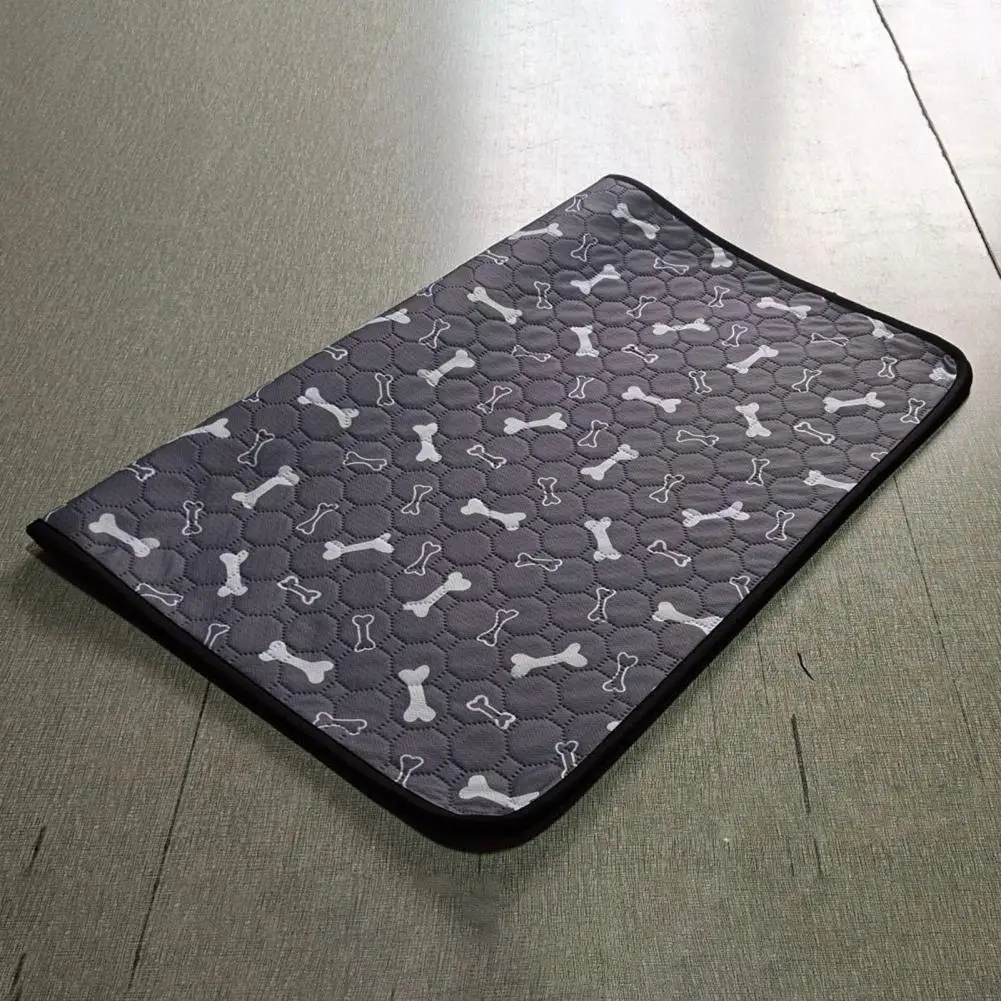 Reusable Pet Pee Mat Washable Reusable Dog Pee Pad for Pet Training Waterproof Absorbent Cat Urine Pad Durable Pet for Indoor
Reusable Pet Pee Mat Washable Reusable Dog Pee Pad for Pet Training Waterproof Absorbent Cat Urine Pad Durable Pet for Indoor