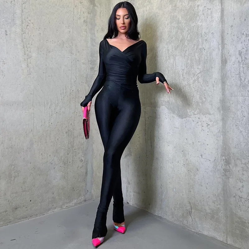 Casual Solid Black Two Piece Pant Sets Women Sexy Club V Neck Long Sleeve Gloves Slim Tops High Waist Split Bodycon Pants Suits
Casual Solid Black Two Piece Pant Sets Women Sexy Club V Neck Long Sleeve Gloves Slim Tops High Waist Split Bodycon Pants Suits