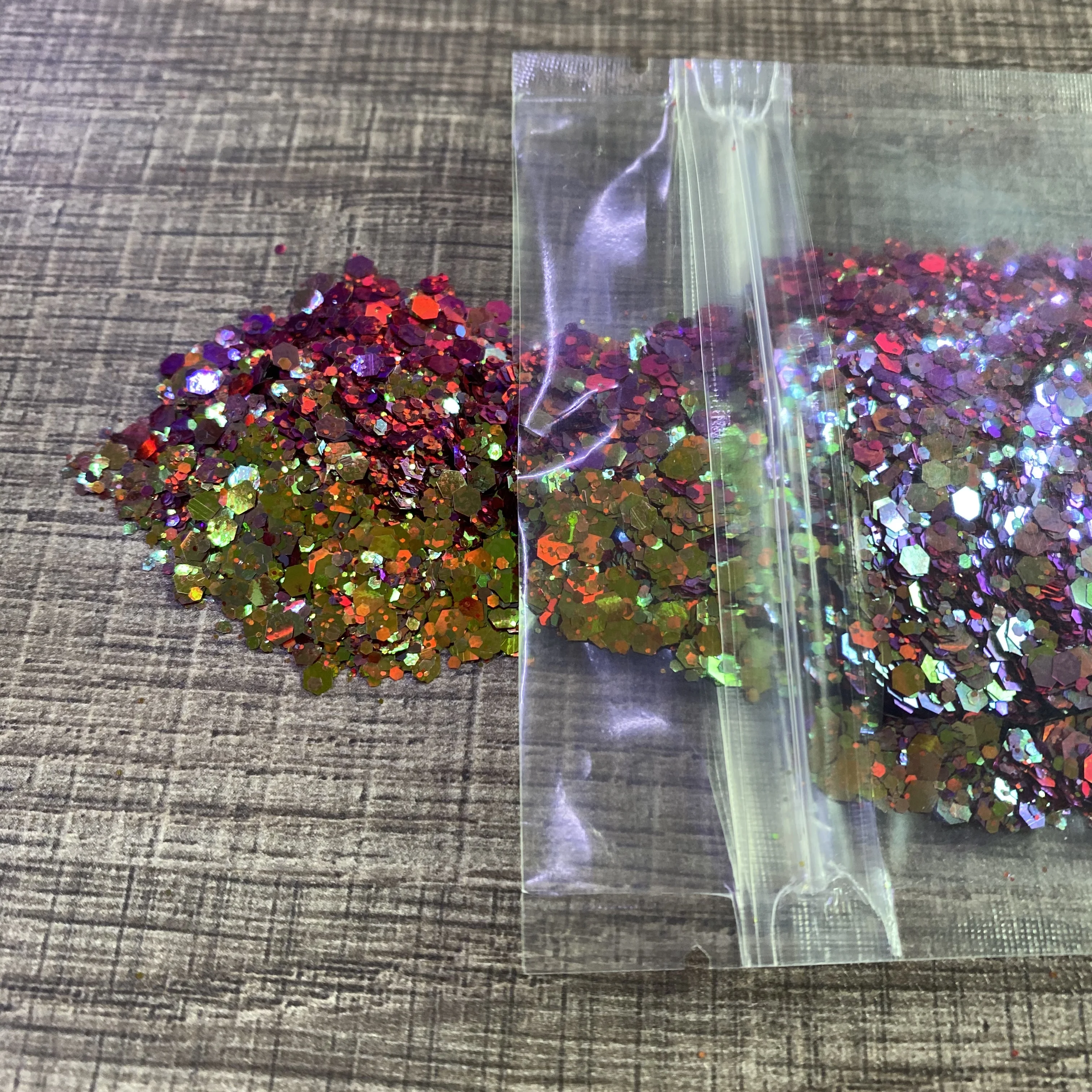 50g/Bag Chameleon Color Changing Craft Glitter Sequins Colorful Chunky Nail Art Flakes For Custom Tumblers Pens Resin
50g/Bag Chameleon Color Changing Craft Glitter Sequins Colorful Chunky Nail Art Flakes For Custom Tumblers Pens Resin