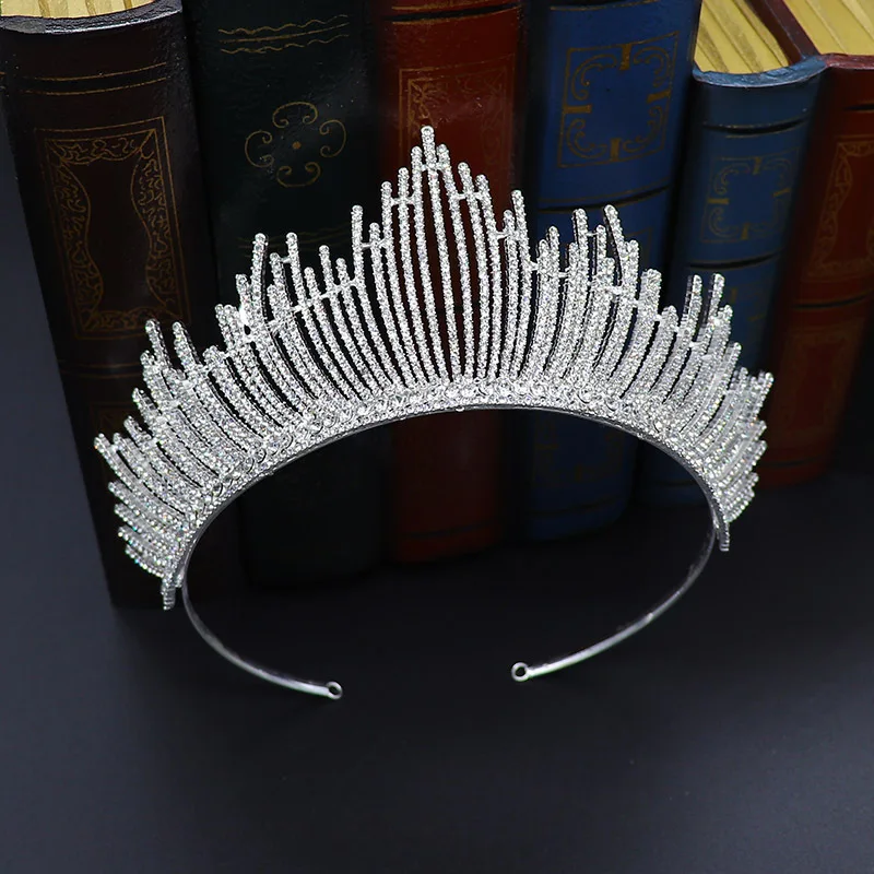 Trendy Silver Bridal Crown Hairdress Headband CrystalTiara Wedding Party Hair Accessories Модная серебряная корона невесты
Trendy Silver Bridal Crown Hairdress Headband CrystalTiara Wedding Party Hair Accessories Модная серебряная корона невесты