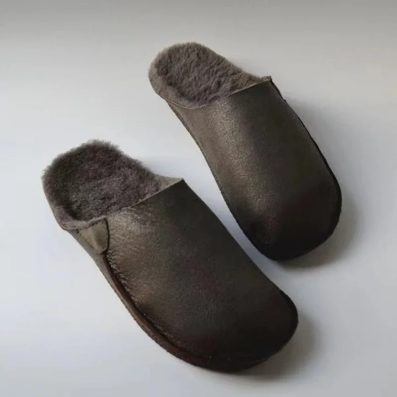 

Winter sheepskin and wool integrated warm wrap slippers with anti slip soft soles and plush cotton shoes, Christmas gift