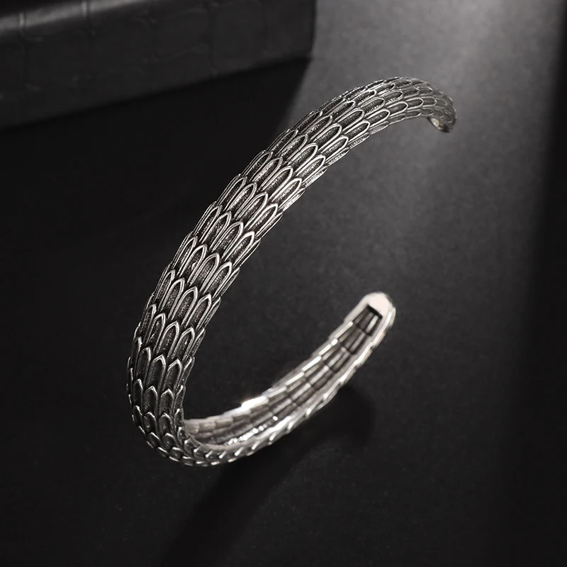 Vintage Crentive Squama Men's Opening Bracelet Fashion Retro Dragon Scales Male Silver Color Bracelet Party Jewelry
Vintage Crentive Squama Men's Opening Bracelet Fashion Retro Dragon Scales Male Silver Color Bracelet Party Jewelry