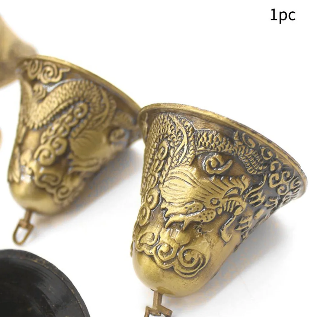 1*Antique Bells Zinc Alloy Style Grazing Horse Cow Exquisite Home Sheep Dog Animal Brass Bells 6*6cm Nice Workmanship
1*Antique Bells Zinc Alloy Style Grazing Horse Cow Exquisite Home Sheep Dog Animal Brass Bells 6*6cm Nice Workmanship