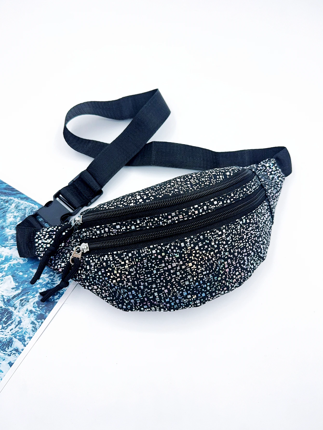 

Sparkly Holographic Fanny Pack Belt Bag for Women I Travel CrossBody Fanny Packs for Women Fashion Waist Pack Bum Bag