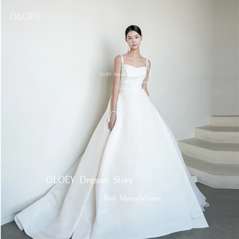 OLOEY Simple A Line Wedding Dresses Korea Spaghetti Straps Satin Sweep Train Corset Back Bridal Gowns Photoshoot Vestidos
OLOEY Simple A Line Wedding Dresses Korea Spaghetti Straps Satin Sweep Train Corset Back Bridal Gowns Photoshoot Vestidos