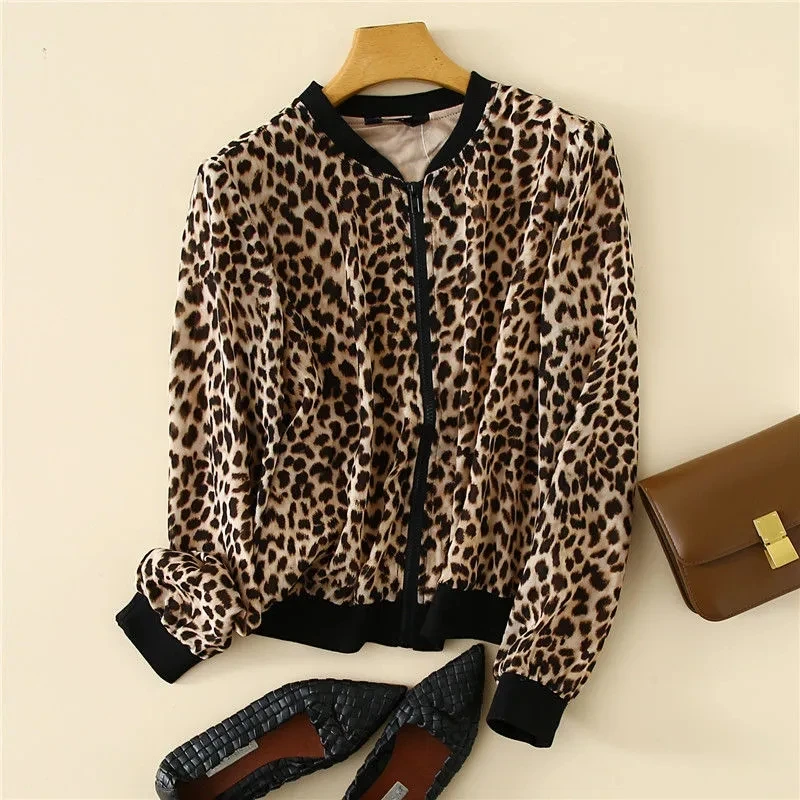 2024 Spring Summer New Women's Leopard Pattern Coat Short Jacket Book Style Cardigan Sunscreen Clothes Short Coats Girls Tops
2024 Spring Summer New Women's Leopard Pattern Coat Short Jacket Book Style Cardigan Sunscreen Clothes Short Coats Girls Tops