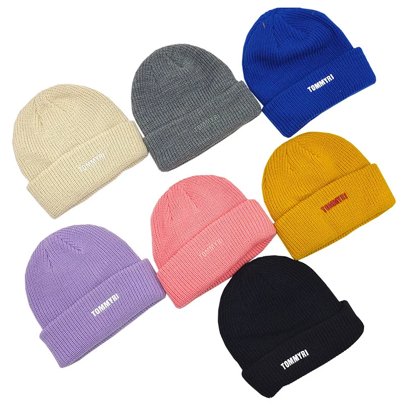 2022 New Fashion Hats 1Pcs Black Knitted Hats Embroidery Autumn Winter Cap Red Logo/White Logo for Men Women Keep Warm Caps
2022 New Fashion Hats 1Pcs Black Knitted Hats Embroidery Autumn Winter Cap Red Logo/White Logo for Men Women Keep Warm Caps