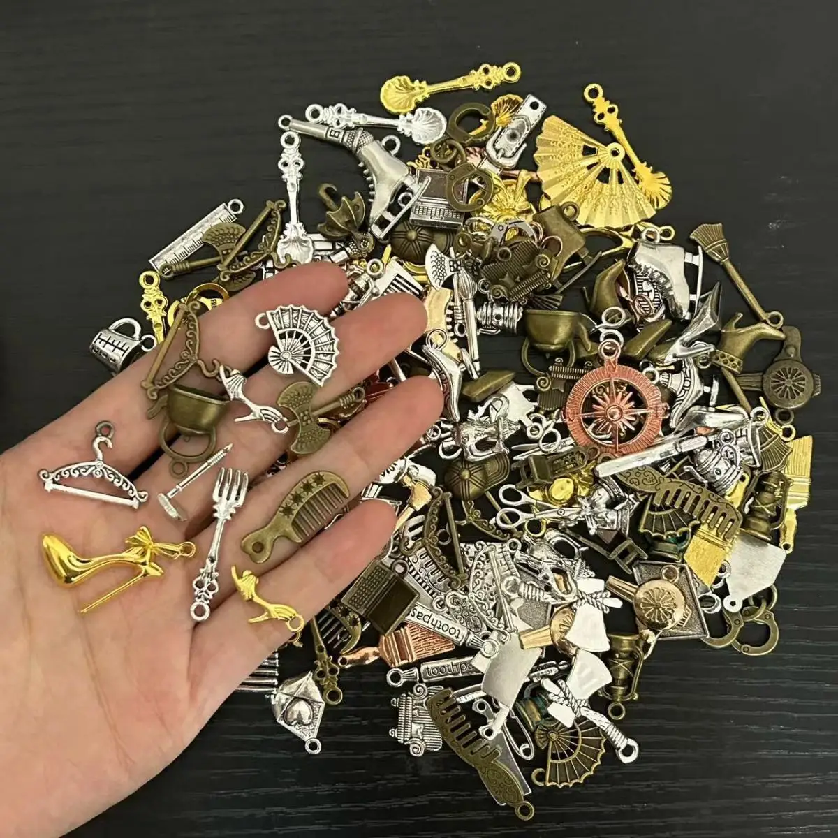 Vintage 100g Daily Necessities Series Charms Fit DIY Handmade Necklace Earring Bracelet Craft Jewelry Making
Vintage 100g Daily Necessities Series Charms Fit DIY Handmade Necklace Earring Bracelet Craft Jewelry Making