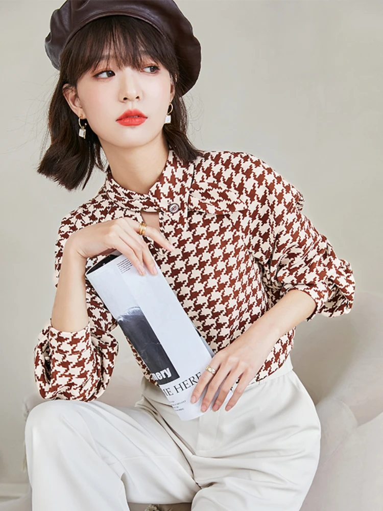 2023 Korean Fashion Ladies Printing Shirts Blouse Casual Women Tops Female Woman Button Up Shirt Girls Long Sleeve Blouse
2023 Korean Fashion Ladies Printing Shirts Blouse Casual Women Tops Female Woman Button Up Shirt Girls Long Sleeve Blouse