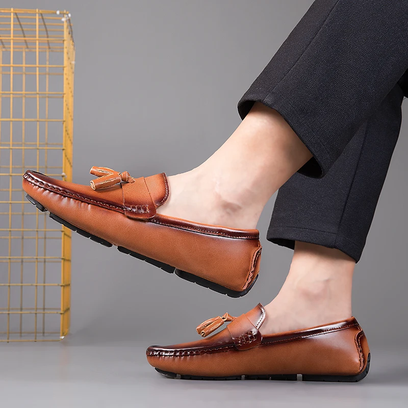 Men Casual Shoes Loafers Comfortable Men Dress Shoes Formal Shoes for Men Retro Brogue Moccasins Mens Slip on Shoes Boat Shoes
Men Casual Shoes Loafers Comfortable Men Dress Shoes Formal Shoes for Men Retro Brogue Moccasins Mens Slip on Shoes Boat Shoes