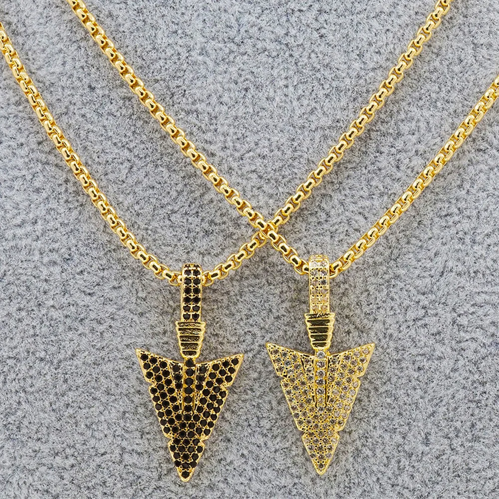 

Luxury Arrow Pendant Necklace Punk Jewelry Gold Plated Copper Inlaid Zircon Collarbone Chain Couple Valentine's Day Gift