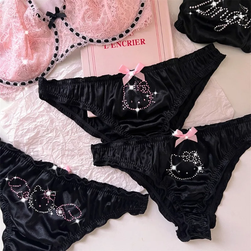 Женские блестящие трусики Hello Kitty Maiden's Dream Kitty, эластичные трусики, сексуальные стринги, красивые трусики для девушек
Женские блестящие трусики Hello Kitty Maiden's Dream Kitty, эластичные трусики, сексуальные стринги, красивые трусики для девушек