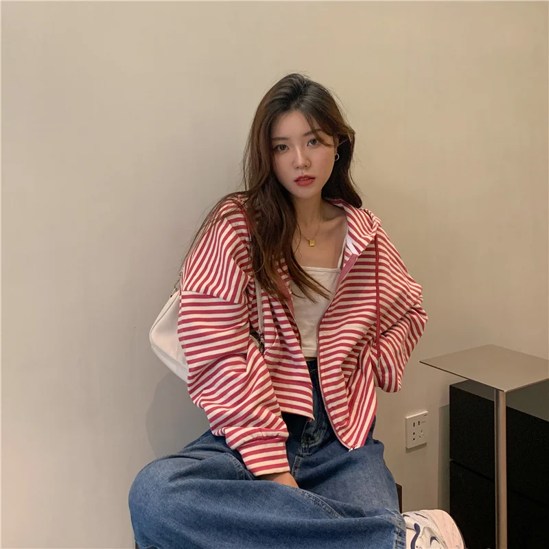 Black Striped Hooded Cropped Jacket Women Casual Loose Zip Up Sweatshirt Hoodie Female Y2k Short Tops Clothes Outwear New
Black Striped Hooded Cropped Jacket Women Casual Loose Zip Up Sweatshirt Hoodie Female Y2k Short Tops Clothes Outwear New