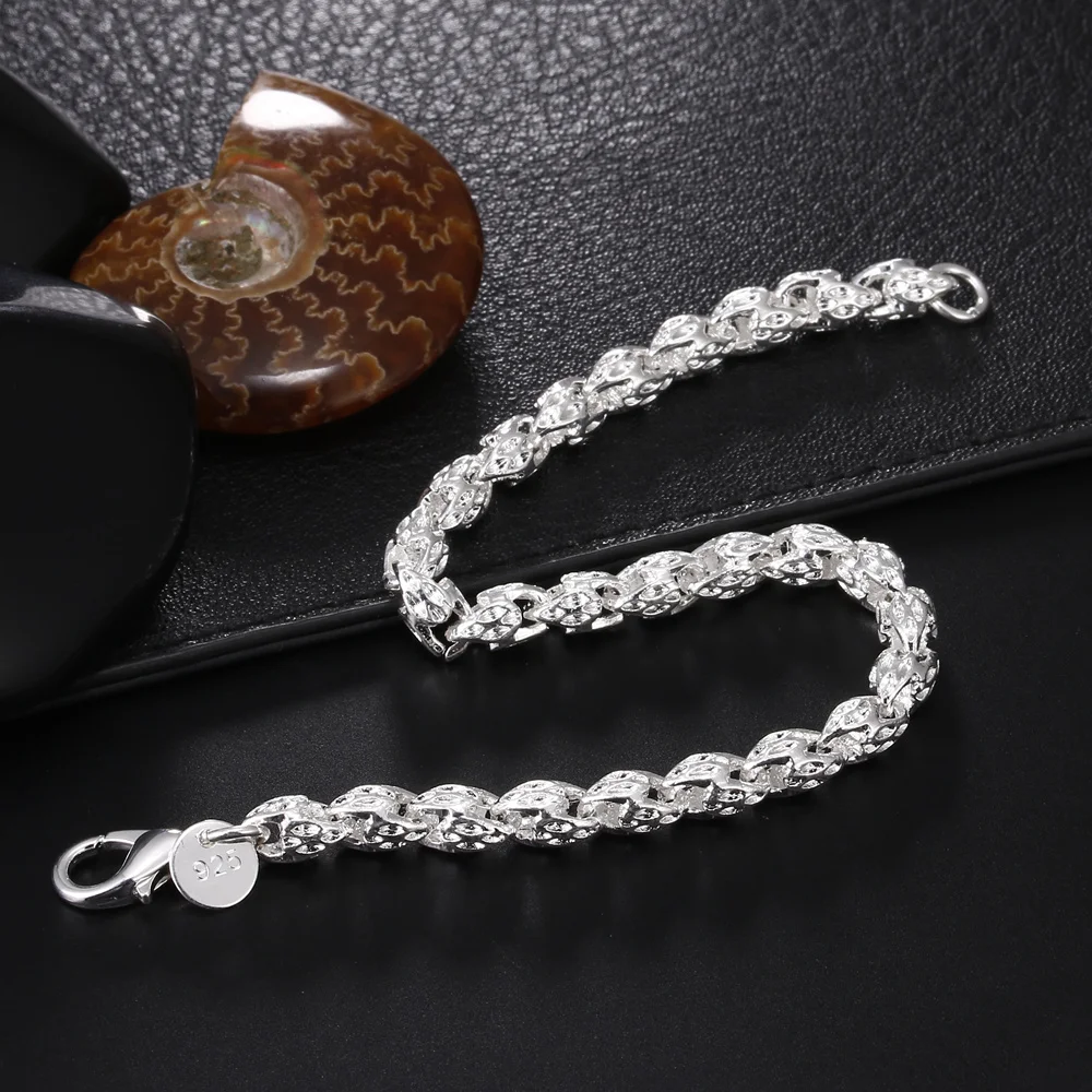 New Trend 925 Sterling Silver Bracelet for Women Fashion Wedding Party Holiday Gifts Fine Luxury Designer Jewelry
New Trend 925 Sterling Silver Bracelet for Women Fashion Wedding Party Holiday Gifts Fine Luxury Designer Jewelry