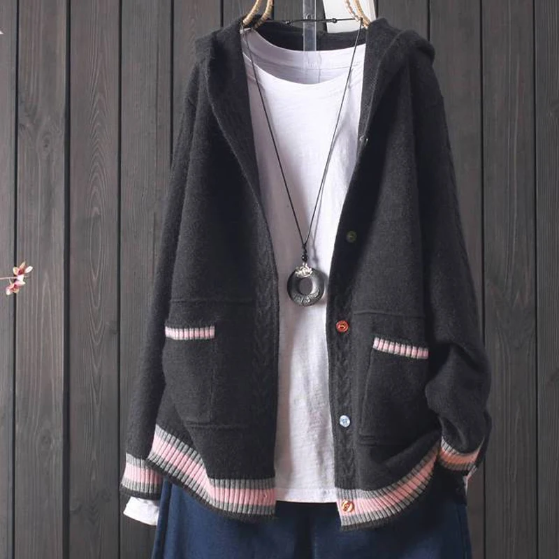 Women Sweater Cardigan Oversize Knitted Jackets Hooded Sweatshirt Long Sleeve Tops Winter Clothes 2023 Vintage Knitwear Outwears
Women Sweater Cardigan Oversize Knitted Jackets Hooded Sweatshirt Long Sleeve Tops Winter Clothes 2023 Vintage Knitwear Outwears