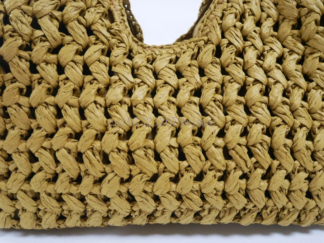 Luxury Handwoven Straw Tote with Rattan Handles 5 S96ffe48d3e9546dca346134ddd851c30m