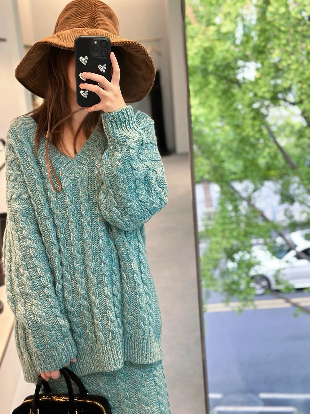 Women Twist Knitted Pullover, V-Neck Long-Sleeve Mint Green Casual Loose Sweater Jacket Lady, Autumn Winter
Women Twist Knitted Pullover, V-Neck Long-Sleeve Mint Green Casual Loose Sweater Jacket Lady, Autumn Winter