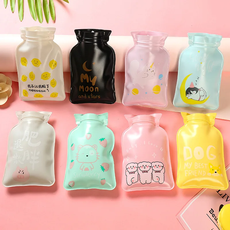 Children's hot water bag, warm belly, water injection, cute mini warm hand bag, girls' warm hand bag in winter
Children's hot water bag, warm belly, water injection, cute mini warm hand bag, girls' warm hand bag in winter