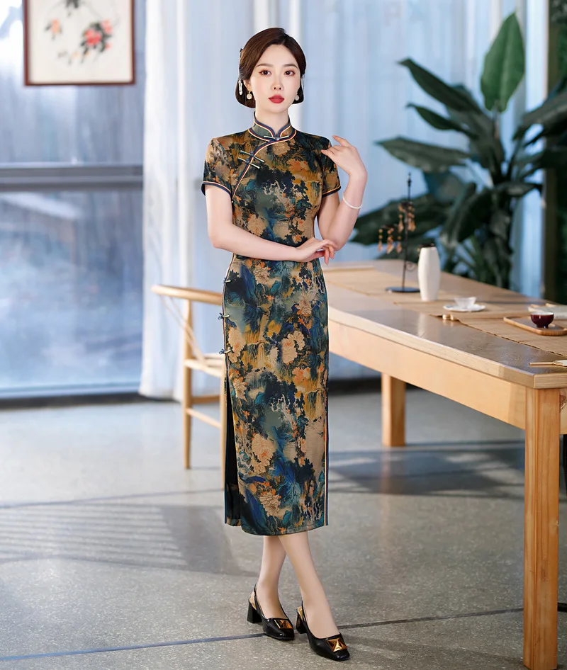 Summer Sexy Floral Printed Satin Chinese Women Short Sleeve Cheongsam Long Style Qipao Party Prom Gown Evening Dress
Summer Sexy Floral Printed Satin Chinese Women Short Sleeve Cheongsam Long Style Qipao Party Prom Gown Evening Dress