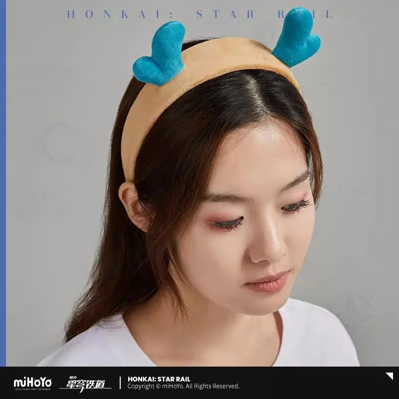 Game HONKAI STAR RAIL Dan Heng Headband Cosplay Headgear miHoYo Official Animation Accessories Halloween & Christmas Dress Up
Game HONKAI STAR RAIL Dan Heng Headband Cosplay Headgear miHoYo Official Animation Accessories Halloween & Christmas Dress Up