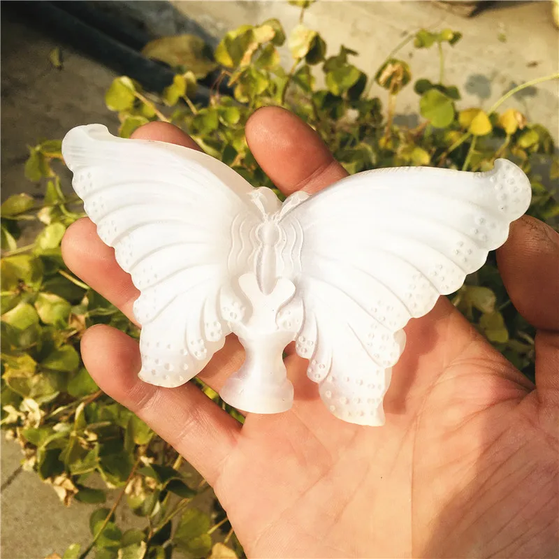 

Natural gypsum stone butterfly sculpture crystal ore specimen, degaussing ornamental stone