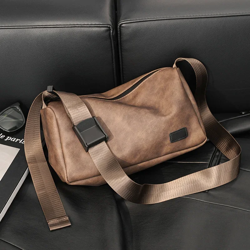 New Fashion Men's Crossbody Bags Soft PU Leather Shoulder Messenger Bag Large Capacity Fitness Crossbody Bags Satchel Ipad Bag
New Fashion Men's Crossbody Bags Soft PU Leather Shoulder Messenger Bag Large Capacity Fitness Crossbody Bags Satchel Ipad Bag