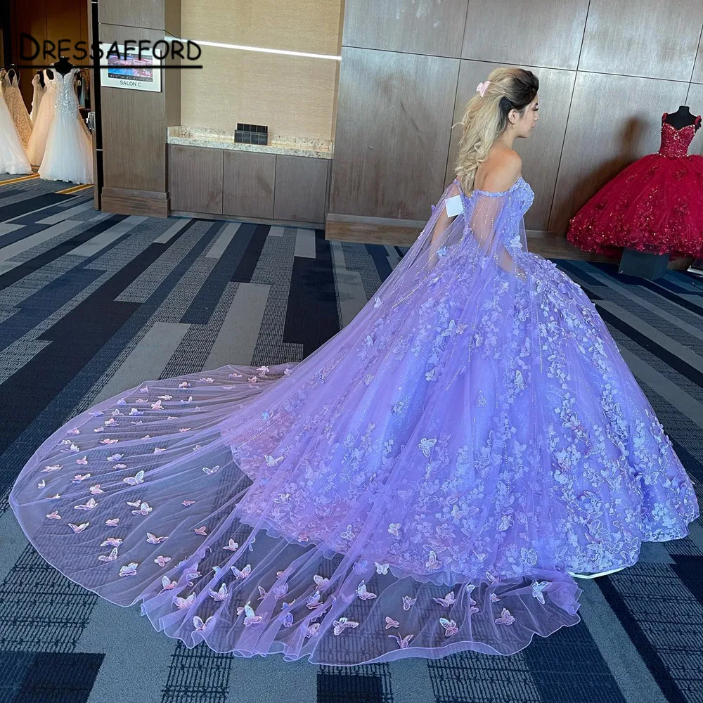 Милое Платье Lilac 16 Quinceanera с накидкой 2024 с открытыми плечами и аппликацией бабочки искусственное платье принцессы платья 15 лет
Милое Платье Lilac 16 Quinceanera с накидкой 2024 с открытыми плечами и аппликацией бабочки искусственное платье принцессы платья 15 лет