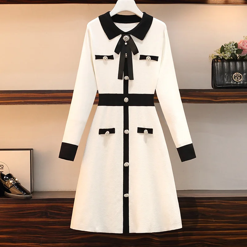 Autumn Winter Elegant Women High-end Temperament Beading Button Knitted Dress Black White Bowknot Lapel Collar Sweater Dress
Autumn Winter Elegant Women High-end Temperament Beading Button Knitted Dress Black White Bowknot Lapel Collar Sweater Dress