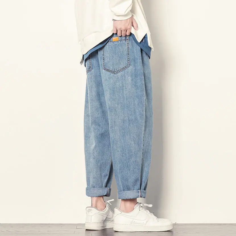 2022 Streetwear Baggy Men Jeans Pants Spring Autumn Men Korean Fashion Loose Straight Denim Trousers Male Brand Clothing Y25
2022 Streetwear Baggy Men Jeans Pants Spring Autumn Men Korean Fashion Loose Straight Denim Trousers Male Brand Clothing Y25