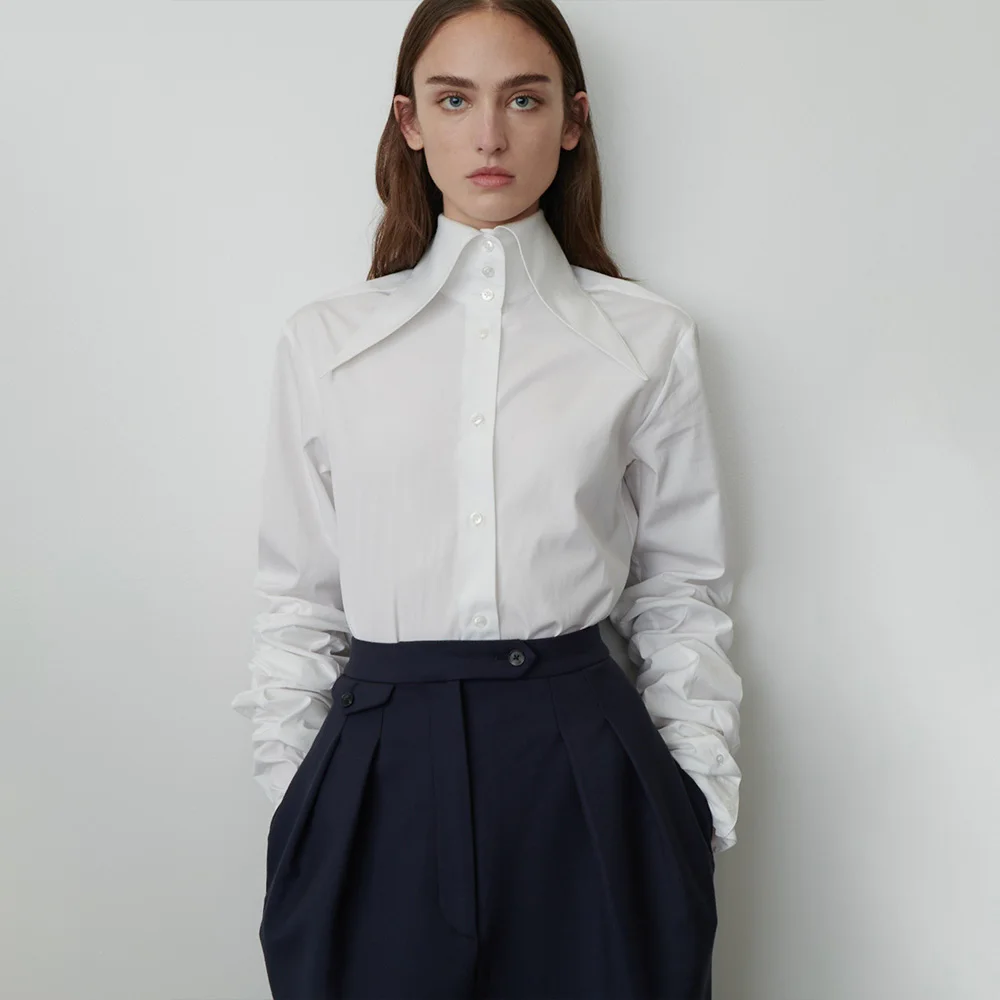 The R0w new white shirt women 2023 spring and summer simple casual pointed collar single-breasted long-sleeved shirt
The R0w new white shirt women 2023 spring and summer simple casual pointed collar single-breasted long-sleeved shirt