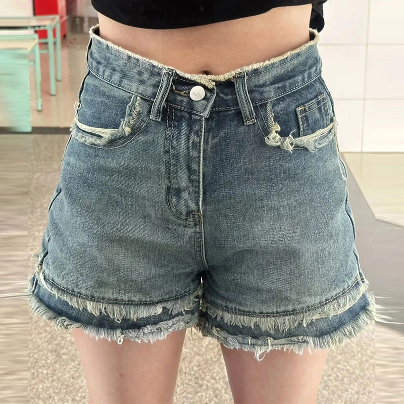 

American retro tide cool denim shorts female spring 2024 new explosion models high-waisted thin wide-legged five-minute pants