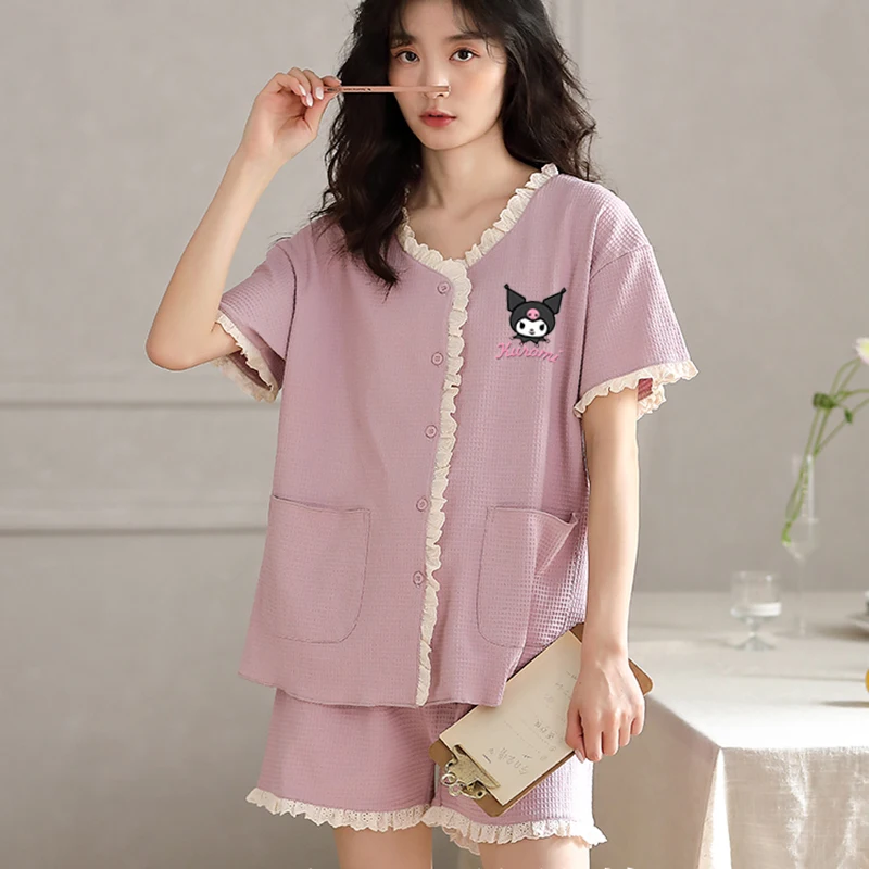 Sanrio Kuromi Women's Pajamas Set Summer Cartoon Sweet Thin Section of Short-Sleeved Shorts Pajamas Set Beauty Girl Homewear
Sanrio Kuromi Women's Pajamas Set Summer Cartoon Sweet Thin Section of Short-Sleeved Shorts Pajamas Set Beauty Girl Homewear