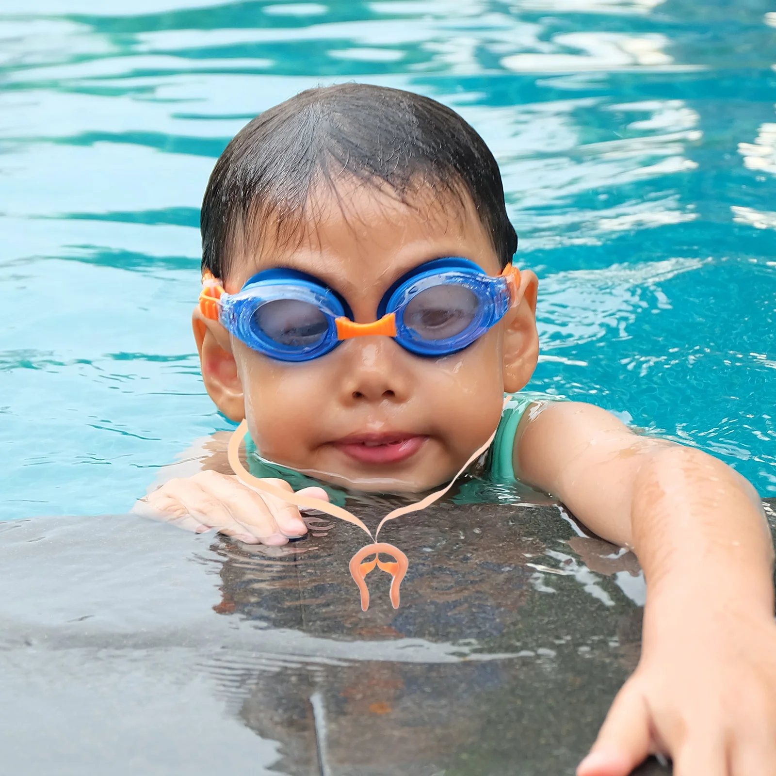6pcs Silicone Swimming Pools And Accessories with Strap Nose Protection Swimming Accessory for Kids and Adult 
6pcs Silicone Swimming Pools And Accessories with Strap Nose Protection Swimming Accessory for Kids and Adult