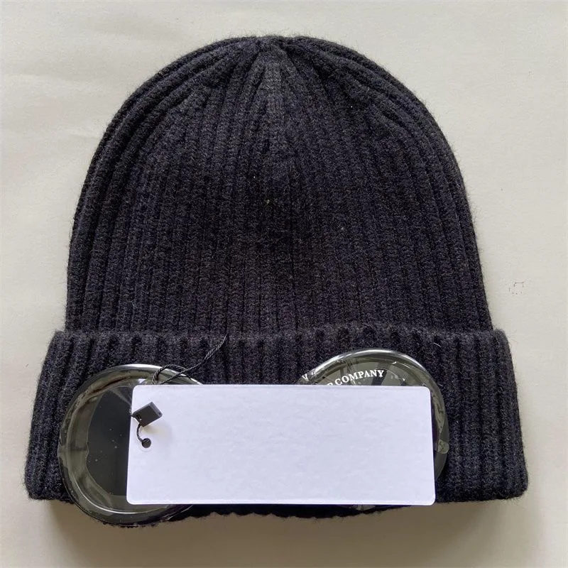 Fashion Classic Trendy Luxury Design Cotton Blends Solid Warm Soft Knitted Winter Skullies Beanies Cap Hat Unisex Female Male
Fashion Classic Trendy Luxury Design Cotton Blends Solid Warm Soft Knitted Winter Skullies Beanies Cap Hat Unisex Female Male