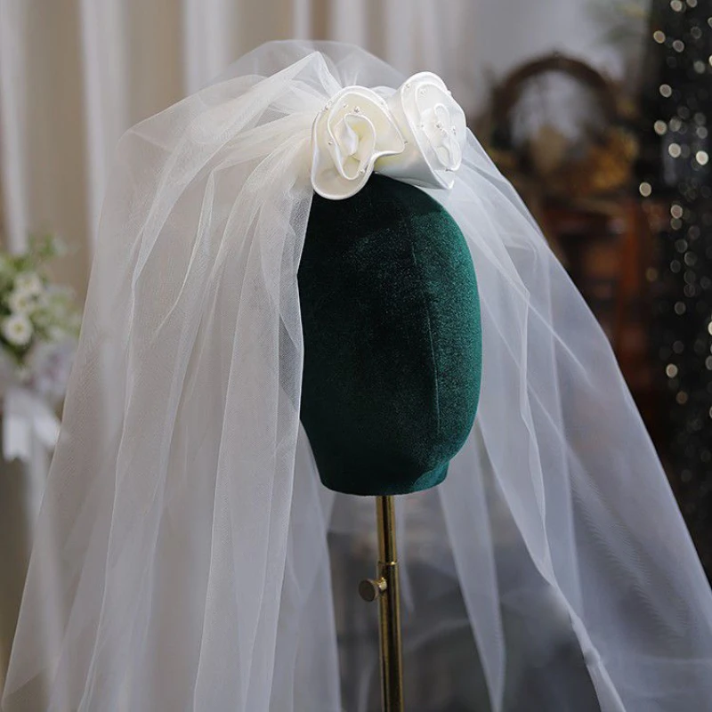 Satin Rose Headdress Double Layer Short Headdress Wedding Bridal Hair Comb Headdress Accessories Korea Japan
Satin Rose Headdress Double Layer Short Headdress Wedding Bridal Hair Comb Headdress Accessories Korea Japan